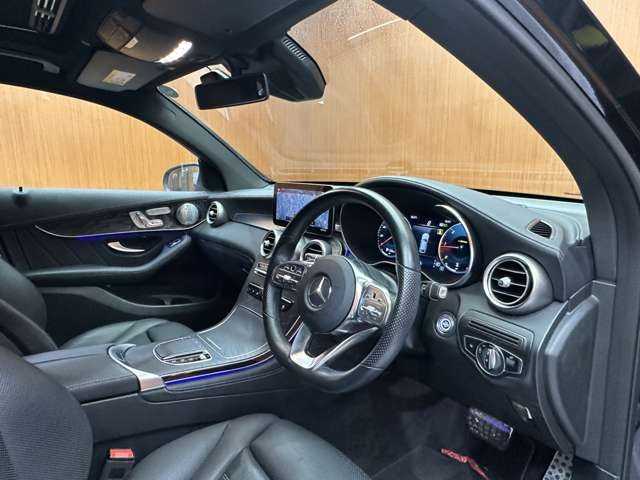 メルセデス・ベンツ ＧＬＣ２２０ d 4マチック クーペ AMGライン 千葉県 2020(令2)年 4.6万km オブシディアンブラック レザーＥＸＣ　/ＳＲ　/純正ナビ　/３６０°　/ＡＣＣ　/ＨＵＤ　/ベンチレーター　/シートヒーター　/パワーシート　/ＢＳＭ　/レーンアシスト　/ＬＥＤヘッドライト　/ハイビームアシスト/電動リアゲート　/アンビエントライト