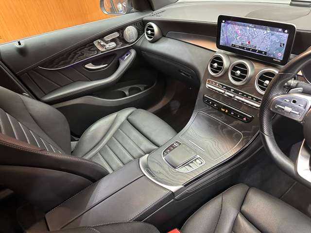 メルセデス・ベンツ ＧＬＣ２２０ d 4マチック クーペ AMGライン 千葉県 2020(令2)年 4.6万km オブシディアンブラック レザーＥＸＣ　/ＳＲ　/純正ナビ　/３６０°　/ＡＣＣ　/ＨＵＤ　/ベンチレーター　/シートヒーター　/パワーシート　/ＢＳＭ　/レーンアシスト　/ＬＥＤヘッドライト　/ハイビームアシスト/電動リアゲート　/アンビエントライト