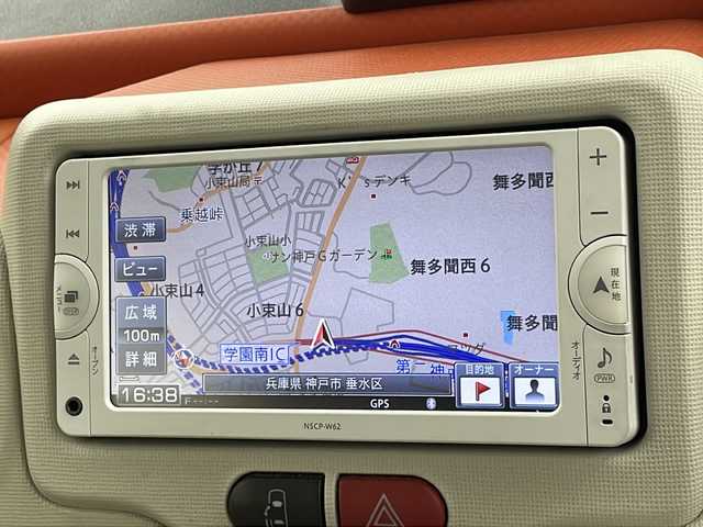 トヨタ スペイド F 兵庫県 2012(平24)年 3.3万km ホワイトパールクリスタルシャイン ・純正ナビ/CD/TV/Bluetooth/・横滑り防止装置/・盗難防止装置/・パワースライドドア/・純正フロアマット/・HIDヘッドライト/・ウインカー付ドアミラー/・スマートキー/・プッシュスタート/・スペアキー/・ABS/・ETC
