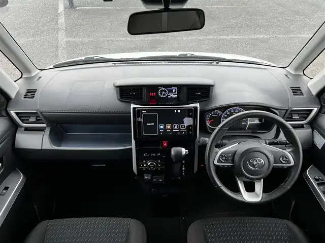 トヨタ ルーミー カスタムG－T 道央・札幌 2021(令3)年 1.4万km パールホワイトⅢ 寒冷地仕様/トヨタセーフティセンス/純正ディスプレイオーディオ/AM/FM/BT/フルセグ/衝突被害軽減ブレーキ/横滑り防止装置/レーダークルーズコントロール/レーンキープアシスト/クリアランスソナー/バックカメラ/サイドカメラ/フロントカメラ/全方位カメラ/アラウンドビューモニター/ビルトインETC/ドライブレコーダー/アイドリングストップ/ワイパーデアイサー/SPORTMODE/両側パワースライドドア/革巻きステアリング/ステアリングリモコン/電動パーキング/ブレーキホールド/プッシュスタート/スマートキー/LEDヘッドライト/オートライト/オートマチックハイビーム/フォグランプ/電動格納ミラー/ウィンカーミラー/純正フロアマット