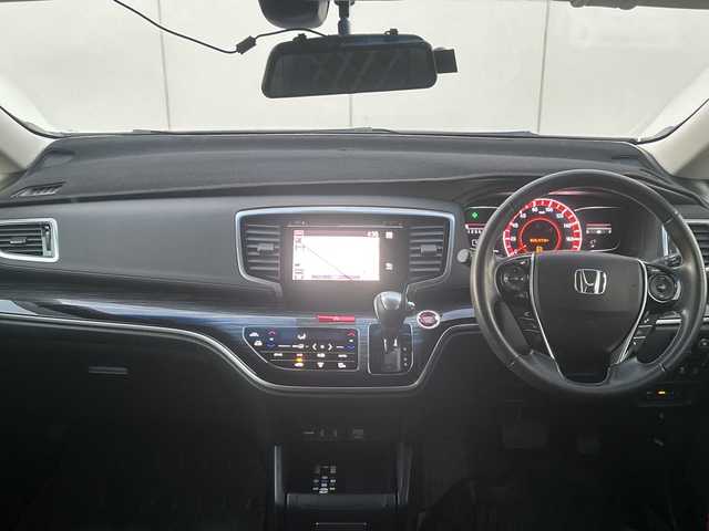 ホンダ オデッセイ アブソルート EX 埼玉県 2014(平26)年 14.4万km クリスタルブラックパール (株)IDOMが運営する【じしゃロン熊谷店】の自社ローン対象車両になります。こちらは現金ご利用時の価格です。自社ローンご希望の方は別途その旨お申付け下さい。/純正ナビ　/　CD/DVD/DTV/Bluetooth/USB/フリップダウンモニター/バックカメラ/両側パワースライドドア/D席パワーシート/前方ドライブレコーダー/ビルトインETC/レザー調シートカバー/ブラインドスポットモニター/シティーブレーキアクティブシステム/後席オットマン/ステアリングスイッチ/パドルシフト/純正フロアマット/スマートキー