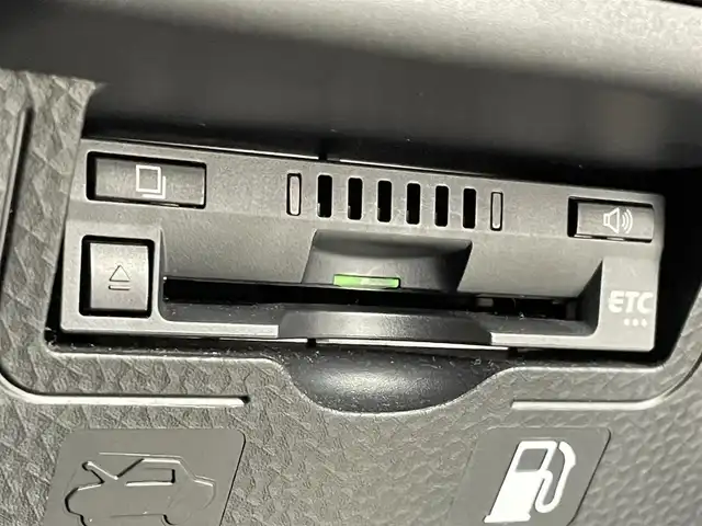 トヨタ タンク G－T 大阪府 2018(平30)年 5.5万km ブラックマイカメタリック 禁煙車/スマートアシスト/　・衝突軽減ブレーキ/　・車線逸脱警報機能/　・誤発進抑制機能/　・先行車発進お知らせ機能/　・オートマチックハイビーム/社外ナビ/　（Bluetooth/CD/DVD）/フルセグTV/両側パワースライドドア/クルーズコントロール/LEDヘッドライト/フォグランプ/社外14インチアルミホイール/コーナーセンサー/スマートキー/ETC