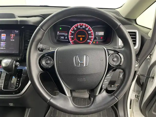 ホンダ オデッセイ アブソルート EX 群馬県 2014(平26)年 8.4万km ホワイトオーキッドパール 社外９型ナビ　後席１０．１型モニター　Ｂカメラ　衝突軽減　クルーズコントロール　ＢＳＭ　パドルシフト　両側パワスラ　ビルトインＥＴＣ　ＨＩＤ　Ｐスタート　スマートキー　スペアキー　純正アルミ　禁煙車