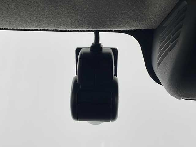 スズキ クロスビー HYBRID MZ 埼玉県 2021(令3)年 3.8万km キャラバンアイボリーパールメタリック/ホワイト 2トーンルーフ 純正8型ナビ/（BT/フルTV/AM/FM/CD/DVD）/全方位カメラ/スズキセーフティサポート/・アダクティブクルーズコントロール/・衝突軽減システム/・誤発進抑制機能/・車線逸脱警報/4WD/シートヒーターDN席/純正ドラレコ/純正アルミホイール/純正フロアマット/ビルトインETC