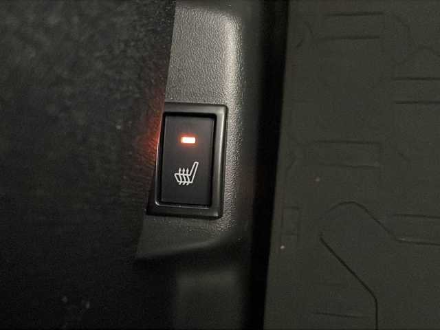 スズキ クロスビー HYBRID MZ 埼玉県 2021(令3)年 3.8万km キャラバンアイボリーパールメタリック/ホワイト 2トーンルーフ 純正8型ナビ/（BT/フルTV/AM/FM/CD/DVD）/全方位カメラ/スズキセーフティサポート/・アダクティブクルーズコントロール/・衝突軽減システム/・誤発進抑制機能/・車線逸脱警報/4WD/シートヒーターDN席/純正ドラレコ/純正アルミホイール/純正フロアマット/ビルトインETC