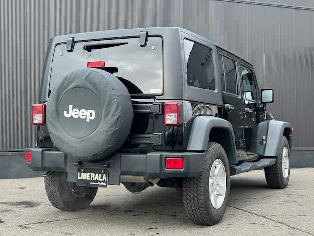 クライスラー・ジープ ジープ ラングラー アンリミテッド スポーツ 道東・釧路十勝 2014(平26)年 7.2万km 黒 4WD/社外SDナビ/　CD/DVD/SD/BT/フルセグ/サイドカメラ/ETC/クルーズコントロール/ダウンヒルアシストコントロール/ハロゲンヘッドライト/純正フロアマット/純正17インチAW/リモコンキー