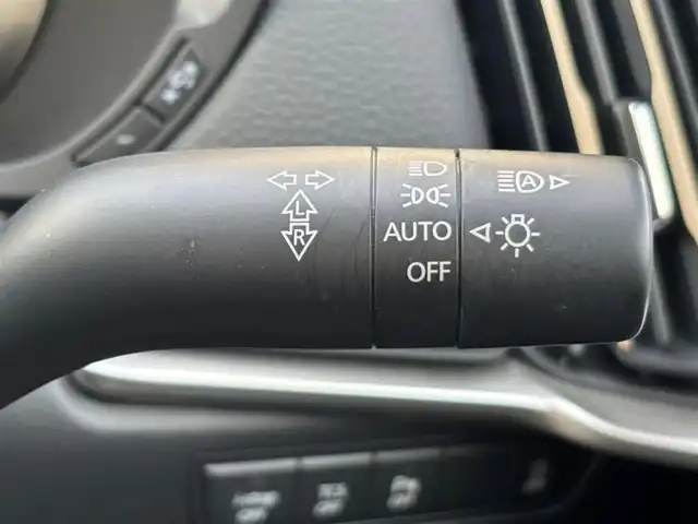 マツダ ＣＸ－６０ XD Lパッケージ 茨城県 2023(令5)年 3.2万km プラチナクォーツメタリック 純正メモリナビ/　(AM/FM/USB/Bluetooth/フルセグ)/全方位カメラ/前後ドライブレコーダー/クルージング＆トラフィック・サポート/ETC/LEDヘッドライト/レザーシート/全席シートヒーター/パワーシート/ハンドルヒーター/電動リアゲート/ワイヤレス充電器(Qi)/クリアランスソナー/i-ACTIVSENSE/レーンキープアシスト/純正アルミホイール