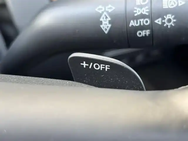 マツダ ＣＸ－６０ XD Lパッケージ 茨城県 2023(令5)年 3.2万km プラチナクォーツメタリック 純正メモリナビ/　(AM/FM/USB/Bluetooth/フルセグ)/全方位カメラ/前後ドライブレコーダー/クルージング＆トラフィック・サポート/ETC/LEDヘッドライト/レザーシート/全席シートヒーター/パワーシート/ハンドルヒーター/電動リアゲート/ワイヤレス充電器(Qi)/クリアランスソナー/i-ACTIVSENSE/レーンキープアシスト/純正アルミホイール