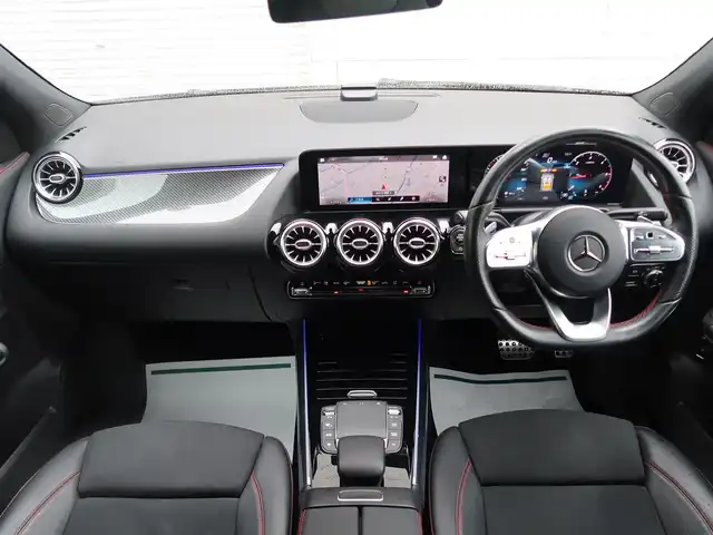 メルセデス・ベンツ ＧＬＡ２００ｄ 4マチック AMGライン 石川県 2021(令3)年 2.1万km ガンＭ ワンオーナー　/スマートキー&スペアキー/4WD/オートライト/LEDライト/Rフォグライト/純正ナビゲーション/フルセグテレビ/全方位カメラ/パドルシフト/ACC/Fメモリー電動シート/シートヒーター/ビルトインETC/置くだけ充電/パワーバックドア/ブラインドスポットモニター/パークアシスト/ヒルアシスト/ルーフレール