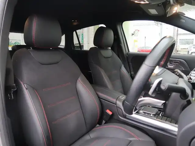 メルセデス・ベンツ ＧＬＡ２００ｄ 4マチック AMGライン 石川県 2021(令3)年 2.1万km ガンＭ ワンオーナー　/スマートキー&スペアキー/4WD/オートライト/LEDライト/Rフォグライト/純正ナビゲーション/フルセグテレビ/全方位カメラ/パドルシフト/ACC/Fメモリー電動シート/シートヒーター/ビルトインETC/置くだけ充電/パワーバックドア/ブラインドスポットモニター/パークアシスト/ヒルアシスト/ルーフレール