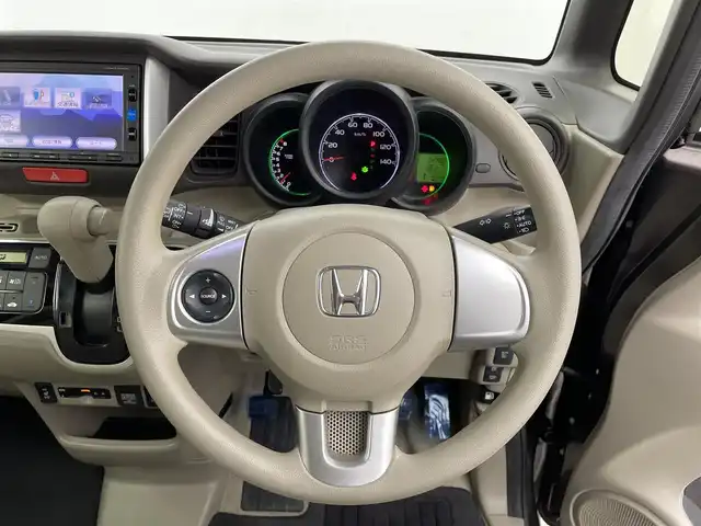 ホンダ Ｎ ＢＯＸ G SSパッケージ 宮城県 2017(平29)年 4.8万km プレミアムディープモカパール 純正ナビ/両側パワースライドドア/衝突軽減ブレーキ/ＨＩＤヘッドライト/オートライト/バックモニター/シートヒーター/ビルトインＥＴＣ/フルオートエアコン/Bluetoothオーディオ/スマートキー/プッシュスタート/禁煙車