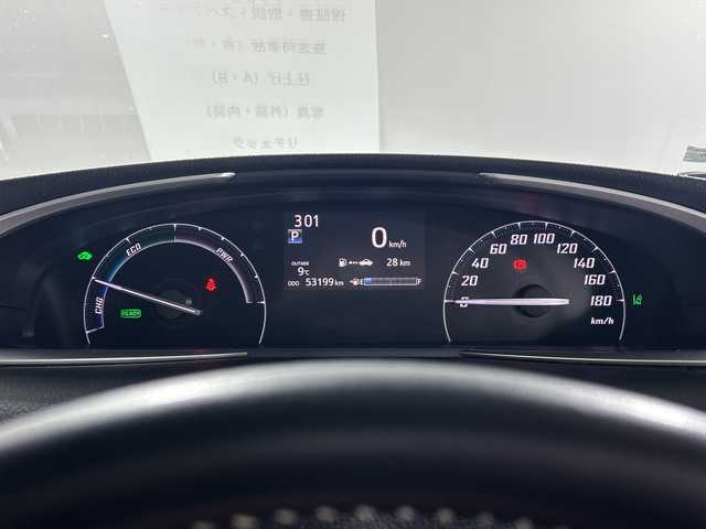 トヨタ シエンタ ハイブリッド G 佐賀県 2016(平28)年 5.4万km ブラックマイカ 純正7インチナビ/フルセグTV/CD/DVD/Bluetooth/バックカメラ/アルパイン製10.2インチフリップダウンモニター/衝突被害軽減システム/車線逸脱警報/先行車発進告知機能/横滑り防止装置/オートライト/オートマチックハイビーム/LEDヘッドライト/フォグライト/ビルトインETC/前方ドライブレコーダー/両側パワースライドドア/ISOFIX対応シート/運転席・助手席シートヒーター/純正フロアマット/純正ドアバイザー/社外15インチアルミホイール/ステアリングスイッチ/電動格納ミラー/スマートキー×２