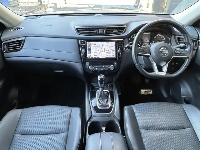 日産 エクストレイル 20Xi 千葉県 2021(令3)年 1.6万km ダークメタルグレー 純正SDナビ/AM/FM/CD/DVD/BT/フルセグ/アラウンドビューモニター/プロパイロット/レーンキープアシスト/エマージェンシーブレーキ/クリアランスソナー/ナビ連動純正ドラレコ/デジタルインナーミラー(後方録画)/ハンズフリーパワーバックドア/前席パワーシート/前席、2列目シートヒーター/電子サイドブレーキ/オートブレーキホールド/アイドリングストップ/オートライト/LEDヘッドライト/ハロゲンフォグランプ/電動格納ウインカーミラー/純正ビルトインETC