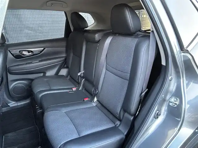 日産 エクストレイル 20Xi 千葉県 2021(令3)年 1.6万km ダークメタルグレー 純正SDナビ/AM/FM/CD/DVD/BT/フルセグ/アラウンドビューモニター/プロパイロット/レーンキープアシスト/エマージェンシーブレーキ/クリアランスソナー/ナビ連動純正ドラレコ/デジタルインナーミラー(後方録画)/ハンズフリーパワーバックドア/前席パワーシート/前席、2列目シートヒーター/電子サイドブレーキ/オートブレーキホールド/アイドリングストップ/オートライト/LEDヘッドライト/ハロゲンフォグランプ/電動格納ウインカーミラー/純正ビルトインETC