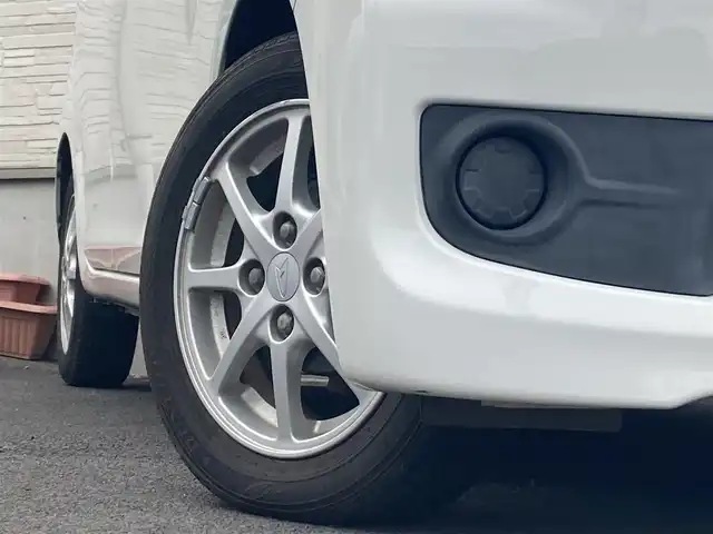 ダイハツ ミラ イース X SA 大分県 2014(平26)年 4.4万km ホワイト 社外ナビ/社外ドラレコ/社外ETC/純正14インチアルミホイール/衝突被害軽減システム/横滑り防止装置/リモコンキー/エアコン