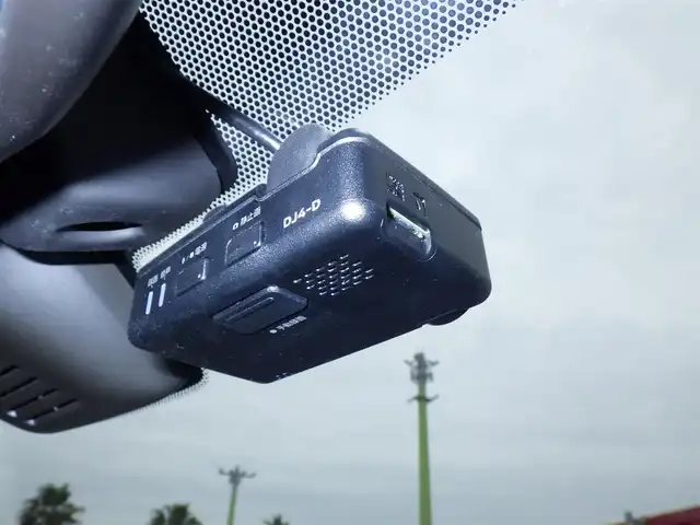日産 エクストレイル 20Xi 千葉県 2020(令2)年 5.8万km ブリリアントホワイトパール エマージェンシーブレーキ/プロパイロット/インテリジェントクルーズコントロール/インテリジェントルームミラー/パワーバックドア/カブロンシート/各席シートヒーター/純正SDナビ/地デジTV/【BD/DVD/CD再生機能　Bluetooth接続】/アラウンドビューモニター/革巻きステアリング/ステアリングスイッチ/ETC/LEDヘッドライト/フォグライト/ウインカーミラー/コーナーセンサー/純正18インチアルミホイル/インテリジェントキー