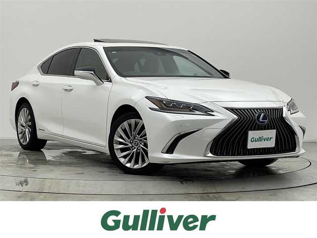 レクサス ＥＳ 300h バージョンL 宮城県 2019(令1)年 2.8万km ソニッククォーツ ムーンルーフ/三眼LEDヘッドランプ/ヘーゼル内装/純正ナビ/(AM/FM/SD/USB/BT/TV/AUX/CD/DVD/Miracast)/パノラミックビューモニター/ETC2.0/前方ドライブレコーダー/レーダークルーズコントロール/BSM/HUD/レザーシート/パワーシート/シートメモリー/シートヒーター/エアシート/パドルシフト/プッシュスタート/スマートキー/スペアキー/オートライト/オートマチックハイビーム/シーケンシャルウィンカー/純正フロアマット/純正18インチアルミホイール