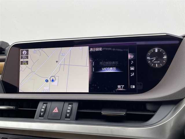 レクサス ＥＳ 300h バージョンL 宮城県 2019(令1)年 2.8万km ソニッククォーツ ムーンルーフ/三眼LEDヘッドランプ/ヘーゼル内装/純正ナビ/(AM/FM/SD/USB/BT/TV/AUX/CD/DVD/Miracast)/パノラミックビューモニター/ETC2.0/前方ドライブレコーダー/レーダークルーズコントロール/BSM/HUD/レザーシート/パワーシート/シートメモリー/シートヒーター/エアシート/パドルシフト/プッシュスタート/スマートキー/スペアキー/オートライト/オートマチックハイビーム/シーケンシャルウィンカー/純正フロアマット/純正18インチアルミホイール