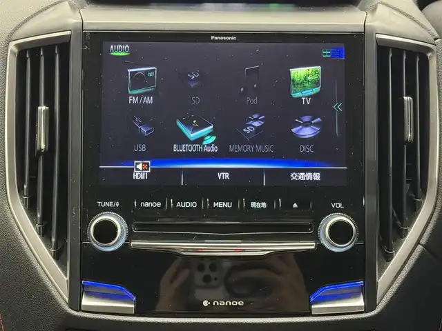 スバル フォレスター X－ブレイク 三重県 2018(平30)年 3.1万km クリスタルホワイトP 2.5L ガソリン/フルタイム4WD/MTモード付フロアCVT/純正 8インチナビ CN-LR840D/（FM/AM/SD/iPod/TV/USB/Bluetooth/MEMORY MUSIC/CD/DVD/HDMI/VTR/CarPlay/AndroidAuto）/リヤビューモニター＆サイドビューモニター/ドライブレコーダー前方/ETC/EyeSight/・プリクラッシュブレーキ/・アクティブレーンキープ/・AT誤発進/誤後進抑制制御/・車線逸脱警報＆ふらつき警報/・全車速追従機能付クルコン/・先行車発進お知らせ機能/・後退時ブレーキサポート（パーキングセンサー）/・スバルリヤビークルディテクション（SRVD：後側方警戒支援システム）/装備/・撥水ハーフレザーシート/・8wayパワーシート（Dメモリー付/N）/・シートヒーター（D/N/2nd左右）/・ステアリングヒーター/・パドルシフト/・オートライト＆ワイパー/・ステアリング連動LEDヘッドランプ（SRH）/・ルーフレール/・左右独立オートエアコン/・電子パーキングブレーキ/・パドルシフト/・ステアリングスイッチ/・保/取/ナビ取/・純正17inAW/フェンダー・サイドドア・バックドア各ガーニッシュ（社外品）/など