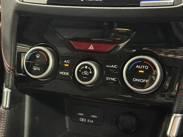 スバル フォレスター X－ブレイク 三重県 2018(平30)年 3.1万km クリスタルホワイトP 2.5L ガソリン/フルタイム4WD/MTモード付フロアCVT/純正 8インチナビ CN-LR840D/（FM/AM/SD/iPod/TV/USB/Bluetooth/MEMORY MUSIC/CD/DVD/HDMI/VTR/CarPlay/AndroidAuto）/リヤビューモニター＆サイドビューモニター/ドライブレコーダー前方/ETC/EyeSight/・プリクラッシュブレーキ/・アクティブレーンキープ/・AT誤発進/誤後進抑制制御/・車線逸脱警報＆ふらつき警報/・全車速追従機能付クルコン/・先行車発進お知らせ機能/・後退時ブレーキサポート（パーキングセンサー）/・スバルリヤビークルディテクション（SRVD：後側方警戒支援システム）/装備/・撥水ハーフレザーシート/・8wayパワーシート（Dメモリー付/N）/・シートヒーター（D/N/2nd左右）/・ステアリングヒーター/・パドルシフト/・オートライト＆ワイパー/・ステアリング連動LEDヘッドランプ（SRH）/・ルーフレール/・左右独立オートエアコン/・電子パーキングブレーキ/・パドルシフト/・ステアリングスイッチ/・保/取/ナビ取/・純正17inAW/フェンダー・サイドドア・バックドア各ガーニッシュ（社外品）/など