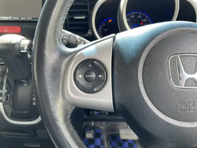 ホンダ Ｎ ＢＯＸ カスタム G ターボパッケージ 滋賀県 2012(平24)年 8.2万km クリスタルブラックパール ●ALPINEナビ/（フルセグ/CD/DVD/Bluetooth）/●クルーズコントロール/●LEDライト/●オートライト/●両側電動スライドドア/●革巻きステアリング/●ステアリングスイッチ/●パドルシフト/●電動格納ウインカーミラー/●ETC/●プッシュスタート/●スマートキー/●スペアキー１本/●横滑り防止装置/●純正15インチアルミホイール/●保証書/●取扱説明書