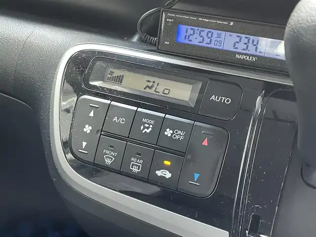 ホンダ Ｎ ＢＯＸ カスタム G ターボパッケージ 滋賀県 2012(平24)年 8.2万km クリスタルブラックパール ●ALPINEナビ/（フルセグ/CD/DVD/Bluetooth）/●クルーズコントロール/●LEDライト/●オートライト/●両側電動スライドドア/●革巻きステアリング/●ステアリングスイッチ/●パドルシフト/●電動格納ウインカーミラー/●ETC/●プッシュスタート/●スマートキー/●スペアキー１本/●横滑り防止装置/●純正15インチアルミホイール/●保証書/●取扱説明書