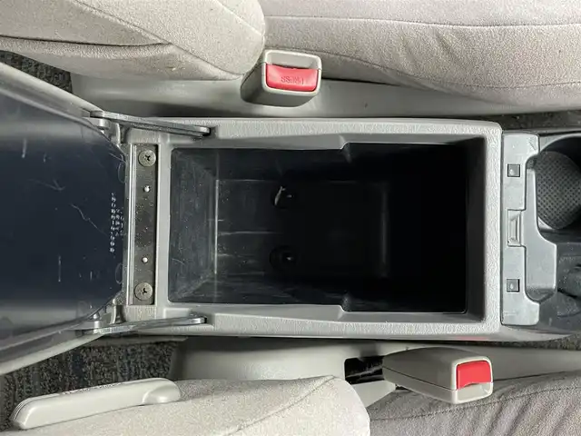 トヨタ ハイラックス サーフ SSR－V 茨城県 2000(平12)年 5.5万km ホワイト/ホワイト 4WD/ポータブルナビ/純正オーディオ/ETC/ルーフレール/キーレス/ドアバイザー/純正フロアマット
