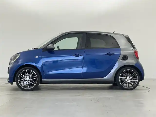 スマート ＭＣＣ スマート フォーフォー BRABUS エクスクルーシブ 群馬県 2019(平31)年 2.3万km 青Ⅱ ガラスルーフ　パドルシフト　９インチフローティングナビ　ドラレコ　ステアリングスイッチ　クリアランスソナー　クルーズコントロール　バックカメラ　キーレス　本革シート　MTモード付AT　後方コーナーセンサー　DN席シートヒーター/　