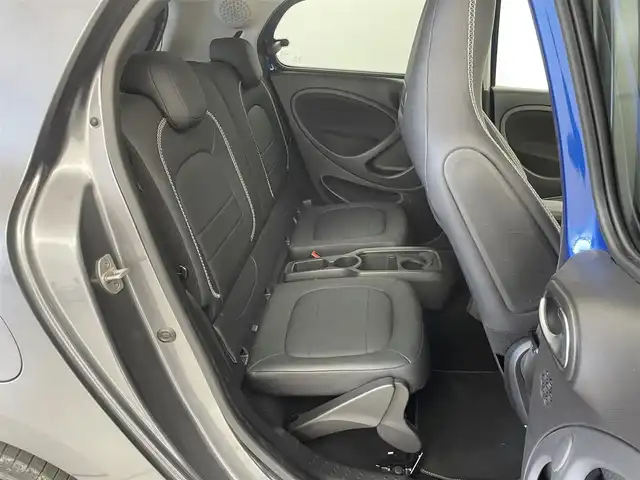 スマート ＭＣＣ スマート フォーフォー BRABUS エクスクルーシブ 群馬県 2019(平31)年 2.3万km 青Ⅱ ガラスルーフ　パドルシフト　９インチフローティングナビ　ドラレコ　ステアリングスイッチ　クリアランスソナー　クルーズコントロール　バックカメラ　キーレス　本革シート　MTモード付AT　後方コーナーセンサー　DN席シートヒーター/　