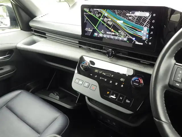 日産 セレナ e－パワー ルキシオン 千葉県 2023(令5)年 3.4万km パールⅡ エマージェンシーブレーキ/プロパイロット/インテリジェントクルーズコントロール/インテリジェントルームミラー/ハンズフリー両側パワースライドドア/各席シートヒーター/純正コネクトナビ/地デジTV/【Bluetooth接続】/アラウンドビューモニター/ドライブレコーダー/ワイヤレス充電/ヘッドアップディスプレイ/革巻きステアリング/ステアリングスイッチ/ETC（2.0）/LEDヘッドライト/フォグライト/ウインカーミラー/コーナーセンサー/純正16インチアルミホイル/サイド/カーテンエアバッグ/インテリジェントキー