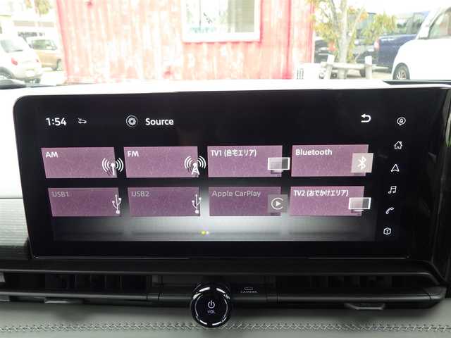 日産 セレナ e－パワー ルキシオン 千葉県 2023(令5)年 3.4万km パールⅡ エマージェンシーブレーキ/プロパイロット/インテリジェントクルーズコントロール/インテリジェントルームミラー/ハンズフリー両側パワースライドドア/各席シートヒーター/12.3インチ純正コネクトナビ/地デジTV/【Bluetooth接続】/アラウンドビューモニター/ドライブレコーダー/ワイヤレス充電/ヘッドアップディスプレイ/革巻きステアリング/ステアリングスイッチ/ETC（2.0）/LEDヘッドライト/フォグライト/ウインカーミラー/コーナーセンサー/純正16インチアルミホイル/サイド/カーテンエアバッグ/インテリジェントキー