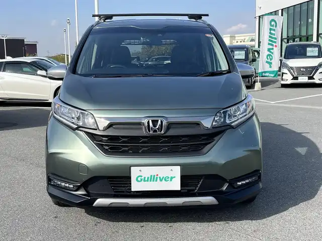 ホンダ フリード＋ ハイブリット クロスター ホンダセンシング 奈良県 2022(令4)年 2.1万km シルバーミストグリーンM 純正SD８インチナビ(VXM-VFNi)/フルセグＴＶ/CD/DVD/iPod/BT/バックカメラ　/両側パワースライドドア　/ドライブレコーダー　/追従型クルーズコントロール　/ハーフレザーシート　/シートヒーター　/ビルトインＥＴＣ　/ルーフレール/ルーフキャリア　/ＬＥＤヘッドライト/オートライト/ホンダセンシング/スマートキー/AAC/ワンオーナー