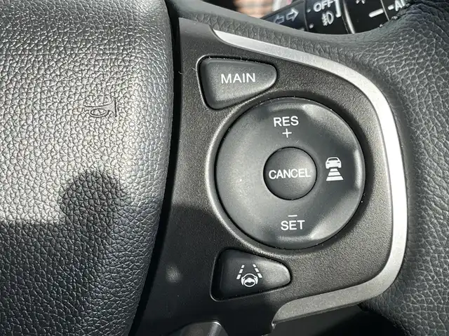 ホンダ フリード＋ ハイブリット クロスター ホンダセンシング 奈良県 2022(令4)年 2.1万km シルバーミストグリーンM 純正SD８インチナビ(VXM-VFNi)/フルセグＴＶ/CD/DVD/iPod/BT/バックカメラ　/両側パワースライドドア　/ドライブレコーダー　/追従型クルーズコントロール　/ハーフレザーシート　/シートヒーター　/ビルトインＥＴＣ　/ルーフレール/ルーフキャリア　/ＬＥＤヘッドライト/オートライト/ホンダセンシング/スマートキー/AAC/ワンオーナー