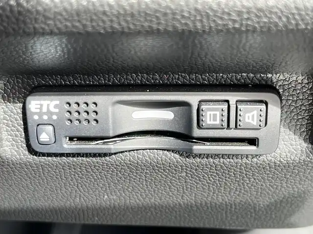 ホンダ フリード＋ ハイブリット クロスター ホンダセンシング 奈良県 2022(令4)年 2.1万km シルバーミストグリーンM 純正SD８インチナビ(VXM-VFNi)/フルセグＴＶ/CD/DVD/iPod/BT/バックカメラ　/両側パワースライドドア　/ドライブレコーダー　/追従型クルーズコントロール　/ハーフレザーシート　/シートヒーター　/ビルトインＥＴＣ　/ルーフレール/ルーフキャリア　/ＬＥＤヘッドライト/オートライト/ホンダセンシング/スマートキー/AAC/ワンオーナー