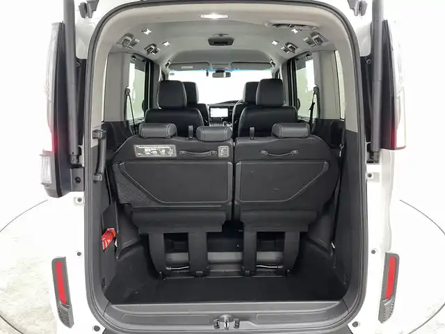 ホンダ ステップワゴン スパーダ eHEV G EXホンダS 福島県 2021(令3)年 2.1万km プラチナホワイトパール ホンダセンシング/・衝突軽減ブレーキ/・路外逸脱抑制/・アダプティブクルーズコントロール/・誤発進抑制機能/・先行車お知らせ/純正10型ナビ/・フルセグTV/・BT.SD.CD/DVD.AM/FM/全周囲カメラ/両側パワースライドドア/ドライブレコーダー（前後）/ハーフレザーシート/シートヒーター(D/N)/純正AW/革巻きステアリング/プッシュスタート/LEDヘッドライト/LEDフォグ/純正フロアマット