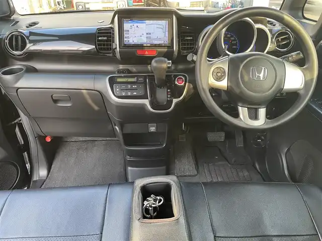 ホンダ Ｎ ＢＯＸ カスタム SSパッケージ 千葉県 2014(平26)年 8.6万km スマートブラック (株)IDOMが運営する【じしゃロン八千代店】の自社ローン専用車両になります。/こちらは現金またはオートローンご利用時の価格です。自社ローンご希望の方は別途その旨お申付け下さい/両側パワースライドドア/プッシュスタート