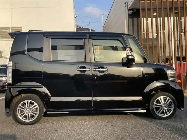 ホンダ Ｎ ＢＯＸ カスタム SSパッケージ 千葉県 2014(平26)年 8.6万km スマートブラック (株)IDOMが運営する【じしゃロン八千代店】の自社ローン専用車両になります。/こちらは現金またはオートローンご利用時の価格です。自社ローンご希望の方は別途その旨お申付け下さい/両側パワースライドドア/プッシュスタート