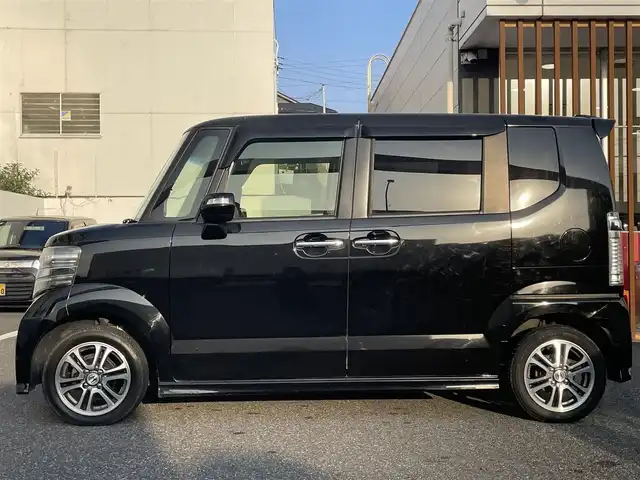 ホンダ Ｎ ＢＯＸ カスタム SSパッケージ 千葉県 2014(平26)年 8.6万km スマートブラック (株)IDOMが運営する【じしゃロン八千代店】の自社ローン専用車両になります。/こちらは現金またはオートローンご利用時の価格です。自社ローンご希望の方は別途その旨お申付け下さい/両側パワースライドドア/プッシュスタート