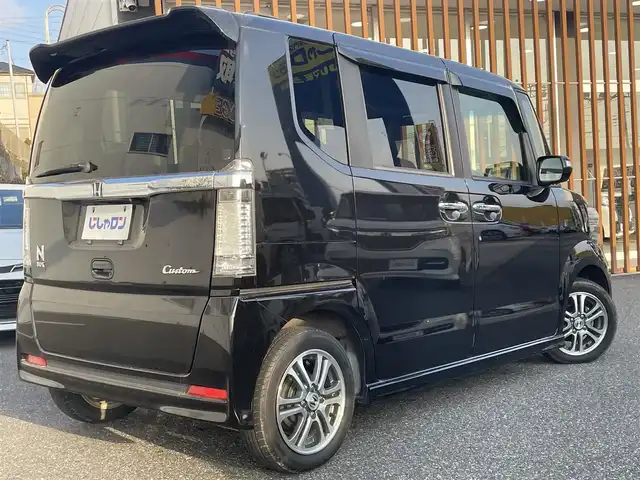 ホンダ Ｎ ＢＯＸ カスタム SSパッケージ 千葉県 2014(平26)年 8.6万km スマートブラック (株)IDOMが運営する【じしゃロン八千代店】の自社ローン専用車両になります。/こちらは現金またはオートローンご利用時の価格です。自社ローンご希望の方は別途その旨お申付け下さい/両側パワースライドドア/プッシュスタート