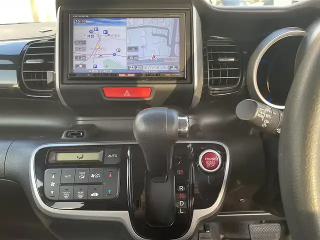 ホンダ Ｎ ＢＯＸ カスタム SSパッケージ 千葉県 2014(平26)年 8.6万km スマートブラック (株)IDOMが運営する【じしゃロン八千代店】の自社ローン専用車両になります。/こちらは現金またはオートローンご利用時の価格です。自社ローンご希望の方は別途その旨お申付け下さい/両側パワースライドドア/プッシュスタート