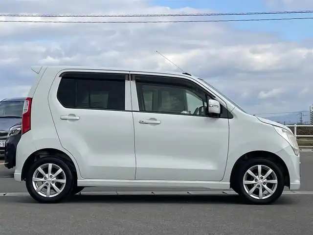 スズキ ワゴンＲ FX－LTD 佐賀県 2013(平25)年 13.4万km パールホワイト 7型DVDナビ(CD/DVD/ワンセグTV)/アイドリングストップ/プッシュスタート/スマートキー/シガーソケット/ISOFIX/サイドポール/ヘッドライトレベライザー/電動格納ミラー/フロアマット/ドアバイザー/現状サマー(純正AW)(155/65/R14)/TOYO NANOENERGY 3