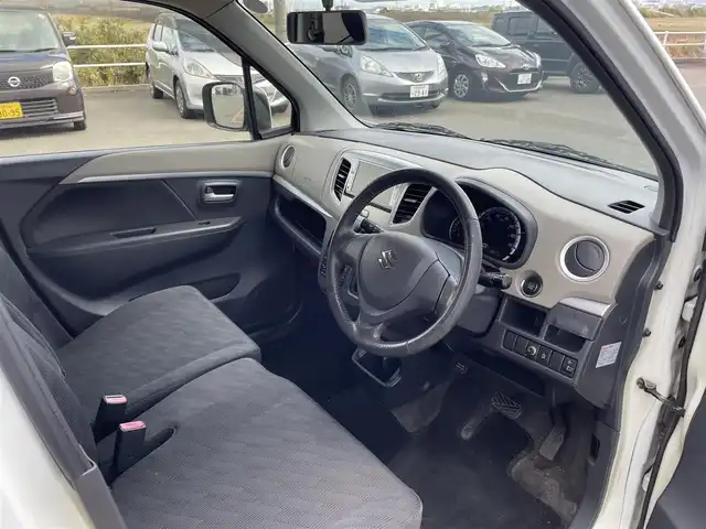 スズキ ワゴンＲ FX－LTD 佐賀県 2013(平25)年 13.4万km パールホワイト 7型DVDナビ(CD/DVD/ワンセグTV)/アイドリングストップ/プッシュスタート/スマートキー/シガーソケット/ISOFIX/サイドポール/ヘッドライトレベライザー/電動格納ミラー/フロアマット/ドアバイザー/現状サマー(純正AW)(155/65/R14)/TOYO NANOENERGY 3