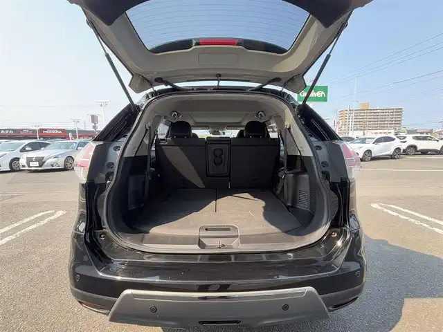 日産 エクストレイル 20X ブラック エクストリーマーX 福岡県 2015(平27)年 8.7万km ダイヤモンドブラック 純正ナビ(QY73-91NE)/(CD・DVD/Bluetooth/TV)/純正ビルトインETC/衝突被害軽減ブレーキ/クルーズコントロール/レーンキープアシスト/オートライト/4WD/ダウンヒルアシストコントロール/サンルーフ/純正17インチアルミホイール/合成皮革シート/前席シートヒーター/スマートキー