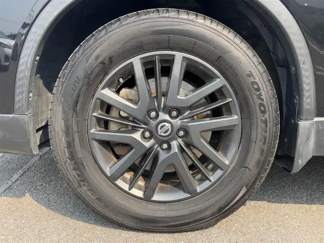 日産 エクストレイル 20X ブラック エクストリーマーX 福岡県 2015(平27)年 8.7万km ダイヤモンドブラック 純正ナビ(QY73-91NE)/(CD・DVD/Bluetooth/TV)/純正ビルトインETC/衝突被害軽減ブレーキ/クルーズコントロール/レーンキープアシスト/オートライト/4WD/ダウンヒルアシストコントロール/サンルーフ/純正17インチアルミホイール/合成皮革シート/前席シートヒーター/スマートキー