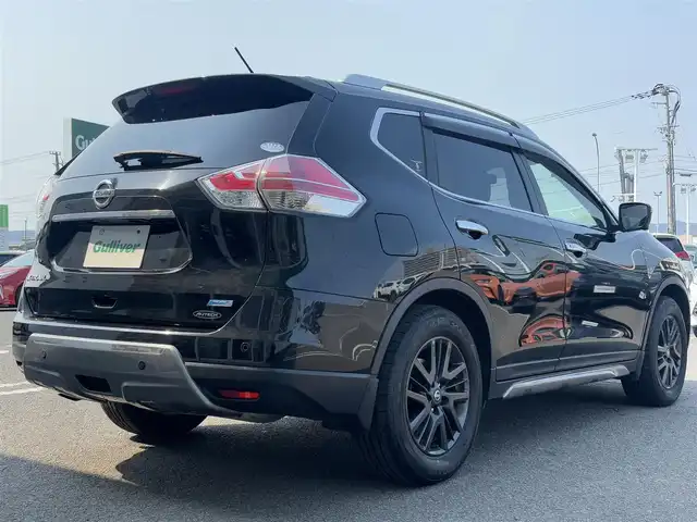 日産 エクストレイル 20X ブラック エクストリーマーX 福岡県 2015(平27)年 8.7万km ダイヤモンドブラック 純正ナビ(QY73-91NE)/(CD・DVD/Bluetooth/TV)/純正ビルトインETC/衝突被害軽減ブレーキ/クルーズコントロール/レーンキープアシスト/オートライト/4WD/ダウンヒルアシストコントロール/サンルーフ/純正17インチアルミホイール/合成皮革シート/前席シートヒーター/スマートキー