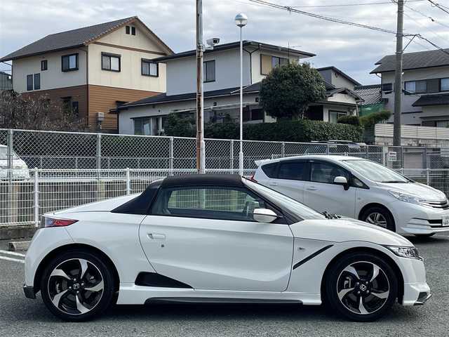 ホンダ Ｓ６６０ α 熊本県 2015(平27)年 2万km プレミアムスターホワイトP 無限エアロ/無限マフラー/ワンオーナー/プッシュスタート/バックカメラ/ETC/純正アルミホイール（前15インチ後16インチ）/パドルシフト/LEDヘッドライト/オートライト/フォグライト/横滑り防止装置/純正フロアマット/新車保証書/取扱説明書