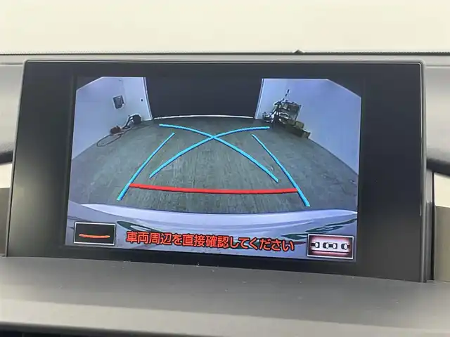 レクサス ＮＸ 200t Iパッケージ 大分県 2016(平28)年 4.4万km ソニッククォーツ 純正SDナビ/【フルセグTV、DVD、Blu-ray、BT対応】/ステアリングスイッチ/バック、サイドカメラ/電動パーキング/オートホールド機能/ビルトインETC2.0/前方ドライブレコーダー/ステアリングヒーター/クルーズコントロール/パドルシフト/パワーバックドア/黒革シート/・前席パワーシート/シートヒーター/アイドリングストップ/横滑り防止装置/電動格納ミラー/純正フロアマット/オートライト/3眼LEDヘッドライト/フォグランプ/純正18インチアルミホイール