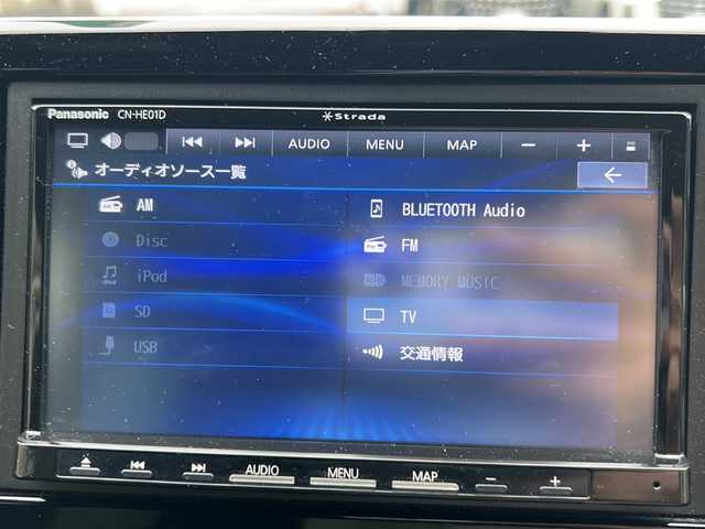 ホンダ Ｎ ＯＮＥ プレミアム 愛知県 2022(令4)年 4.1万km プラチナホワイトパール 社外ナビ/フルセグTV・CD・DVD・SD・Bluetooth/バックカメラ/ホンダセンシング/路外逸脱抑制システム/パーキングセンサーシステム/ビークルスタビリティアシスト/アクティブクルーズコントロール/レーンキーピングアシスト/電子制御パーキングブレーキ/前席シートヒーター/オートブレーキホールド/LEDヘッドライト(オートライト)/LEDフォグランプ/ステアリングスイッチ/充電用USBジャック（急速充電対応タイプ2個＋ギャザズ ナビゲーション接続用USBジャック1個）/ビルドインETC/コムテック製前後ドライブレコーダー/スマートキー/プッシュスタート/純正フロアマット/保証書/取扱説明書/スペアスマートキー