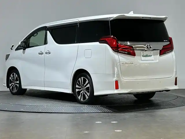 トヨタ アルファード S Cパッケージ 愛媛県 2022(令4)年 1.5万km ホワイトパールクリスタルシャイン 純正ナビ純正フリップダウンモニターツインサンルーフレーダークルーズクルーズコントロールカープレイバックカメラBSMフルセグTV三眼LEDエアーシートシートヒーター両側パワスラパワーバックドアＰＣＳクリアランスソナーレーンキープアシストフルセグTVカープレイアンドロイドオートシーケンシャルウィンカーステアリングヒータートヨタセーフティセンスワンオーナー ETC