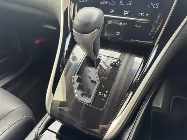 トヨタ ハリアー プログレス 千葉県 2018(平30)年 4.1万km ホワイトパールクリスタルシャイン ワンオーナー/モデリスタエアロ/衝突被害軽減ブレーキ/アダプティブクルーズコントロール/LEDヘッドライト/オートハイビーム/前後コーナーセンサー/カーテンエアバッグ/純正9.2インチSDナビ/Bluetooth/バック＆全方位カメラ/フルセグTV/AM＆FMラジオ/ETC2.0/前後純正ドライブレコーダー/純正フロアマット/ハーフレザーシート/D席パワーシート/純正18インチアルミホイール/プッシュスタート/スマートキー/スペアキー/取扱説明書＆保証書/令和7年記録簿